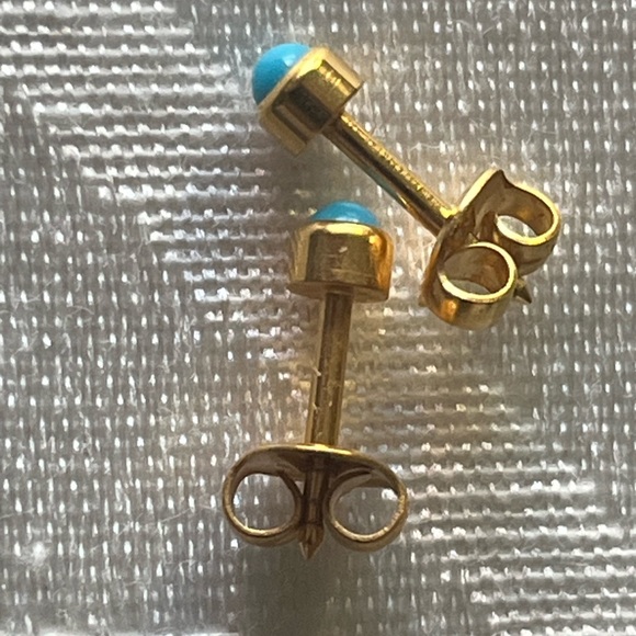 (3) Pr. Surgical Steel Ear Piercing Stud Earrings - NEW - Picture 3 of 4